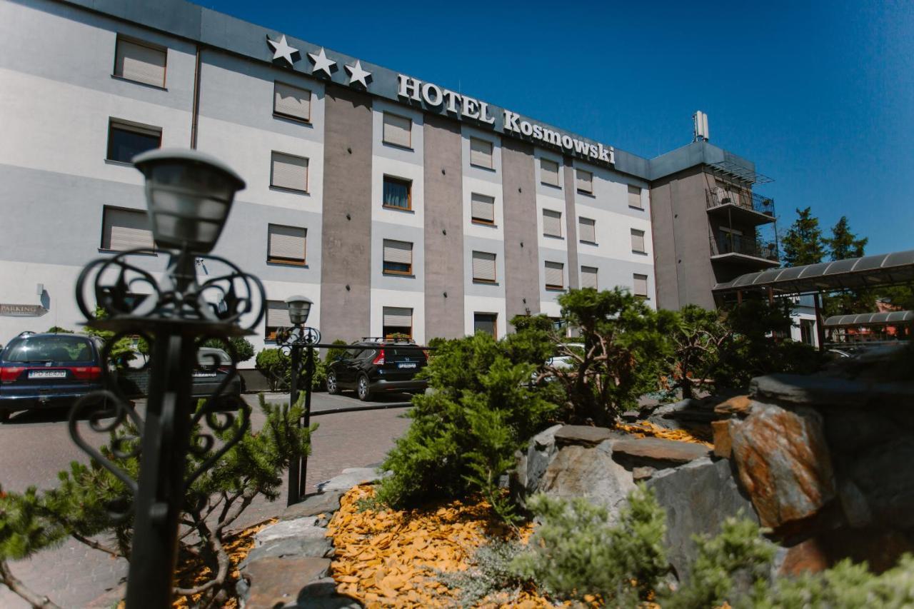 Hotel Kosmowski Września Exterior foto